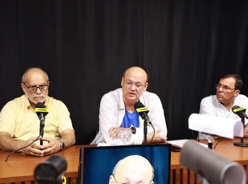 servidor-alvo-de-trump-so-fez-viagem-internacional-oficial-para-cuba