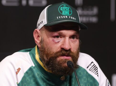lenda-do-boxe-revela-susto-com-jatinho-apos-problemas-na-asa;-veja
