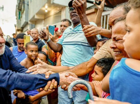 lula-entrega-599-titulos-de-terra-em-antiga-area-de-palafitas-em-pe 
