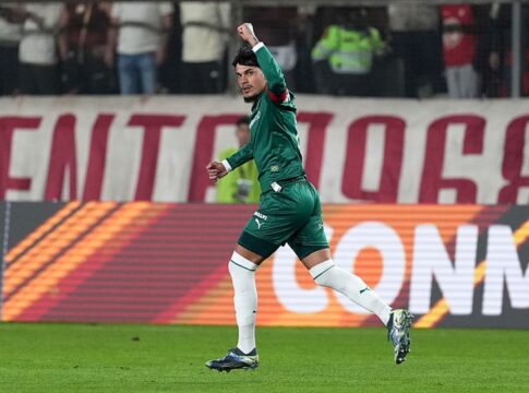gustavo-gomez-faz-gol-e-atinge-marcas-historicas-na-libertadores