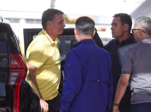jair-bolsonaro-deixa-solar-de-brasilia-e-chega-a-hospital-para-exames