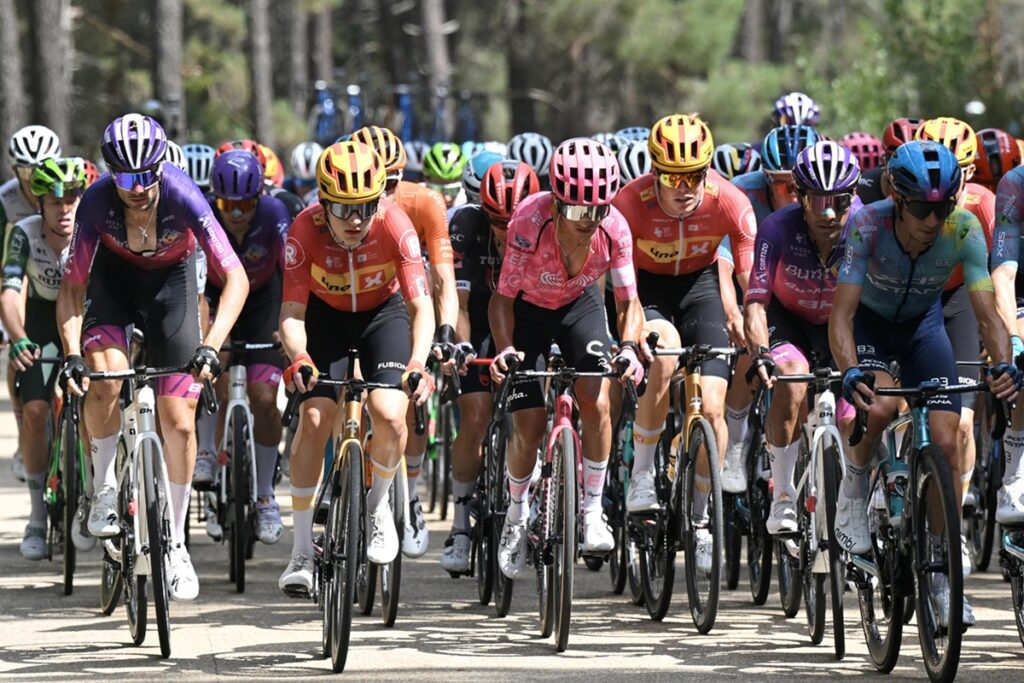 metropoles-endurance-cycling:-categoria-master-tera-transmissao-ao-vivo-e-com-imagens