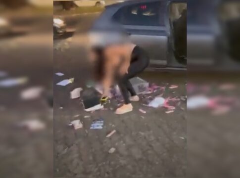 video:-mulher-ataca-motorista-de-app-e-joga-objetos-na-rua-apos-batida