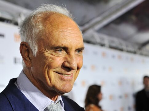 terence-stamp,-de-priscilla,-a-rainha-do-deserto,-morre-aos-87-anos