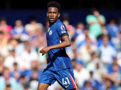 saiba-como-foi-a-estreia-oficial-de-estevao-pelo-chelsea