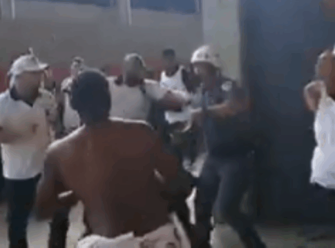 video:-torcedor-do-vasco-da-soco-e-derruba-pm-em-confusao-no-morumbis