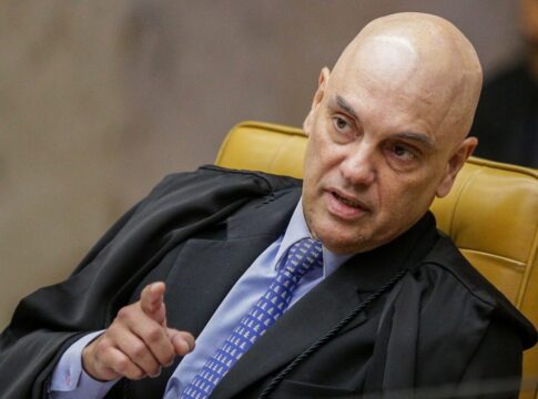 moraes-diz-que-nao-recuara-“um-milimetro”-em-julgamento-de-bolsonaro