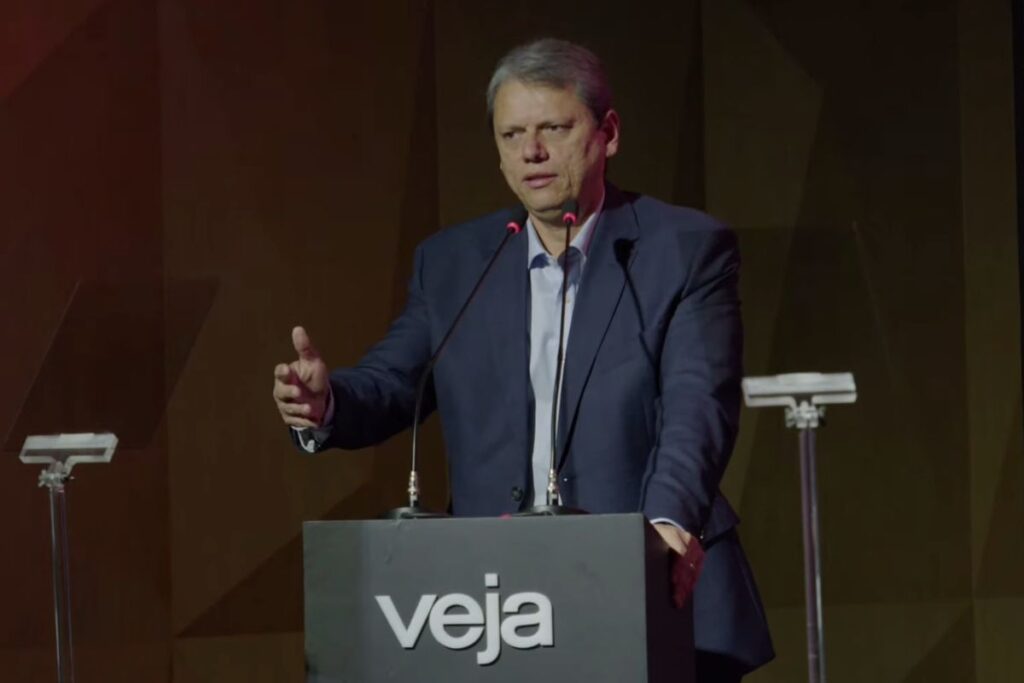 tarcisio-critica-novo-contrato-com-a-enel-e-pede-quebra-da-concessao