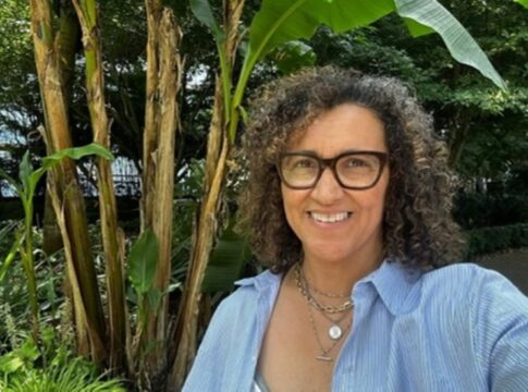 mulher-descobre-tumor-cerebral-apos-alerta-de-smartwatch.-entenda
