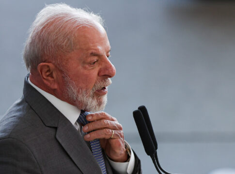 governador-aliado-critica-verba-de-lula-para-merenda:-“suco-e-bolacha”