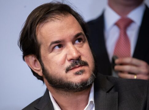com-ministerios,-uniao-brasil-fara-jantar-com-governadores-de-direita