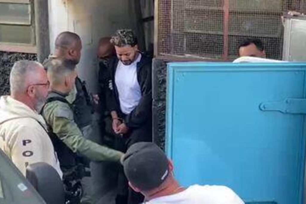 hytalo-e-marido-estao-em-centro-de-detencao-superlotado-na-zona-oeste