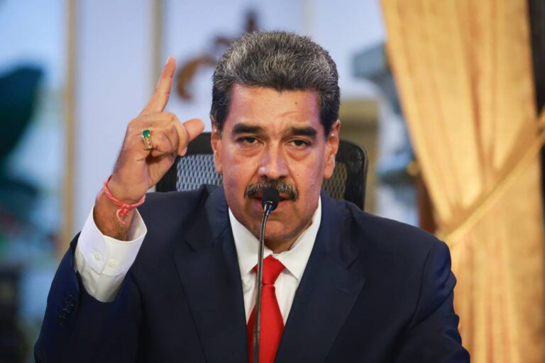 venezuela:-quem-sao-os-milicianos-convocados-por-maduro-contra-os-eua