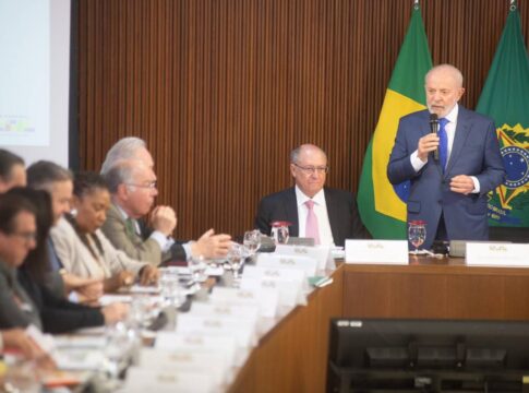 lula-planeja-reuniao-ministerial-para-proxima-semana