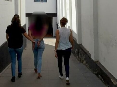 mae-consumia-drogas-com-filhos-menores-e-os-usava-como-“avioezinhos”
