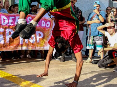 livro-mostra-que-hip-hop-conquistou-mercados-sem-perder-origem-de-luta