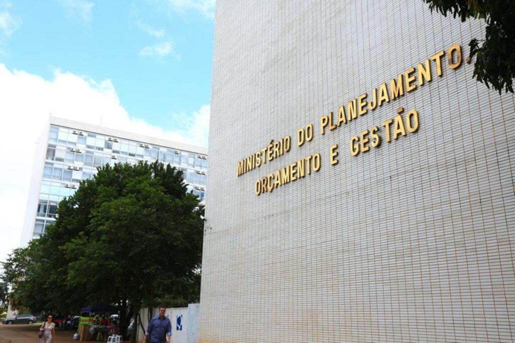 subsidios-publicos-somam-r$-678-bilhoes-em-2024,-5,78%-do-pib