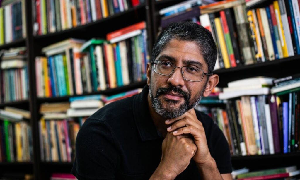 nave-brasilia-abre-circuito-literario-com-vencedor-do-premio-jabuti