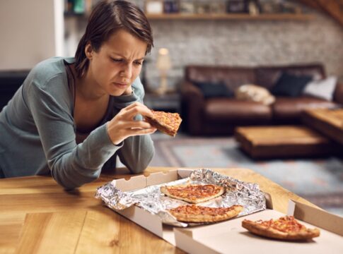 ciencia-revela-o-que-comer-para-evitar-sofrer-de-ansiedade-e-estresse