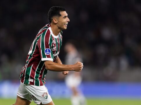 sul-americana:-fluminense-vence-por-2-x-0-e-avanca-as-quartas-de-final