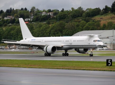 ministerio-da-defesa-autorizou-pouso-de-aviao-militar-dos-eua-em-sp