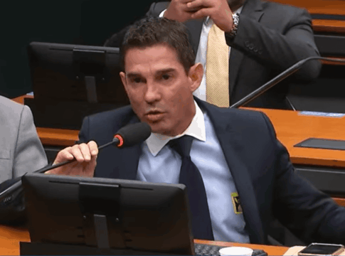 alvo-da-pf-disse-ir-a-gabinete-de-deputado-proximo-a-empenho-de-emenda