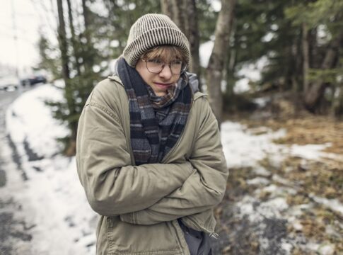 entenda-por-que-o-corpo-treme-em-dias-de-frio-intenso