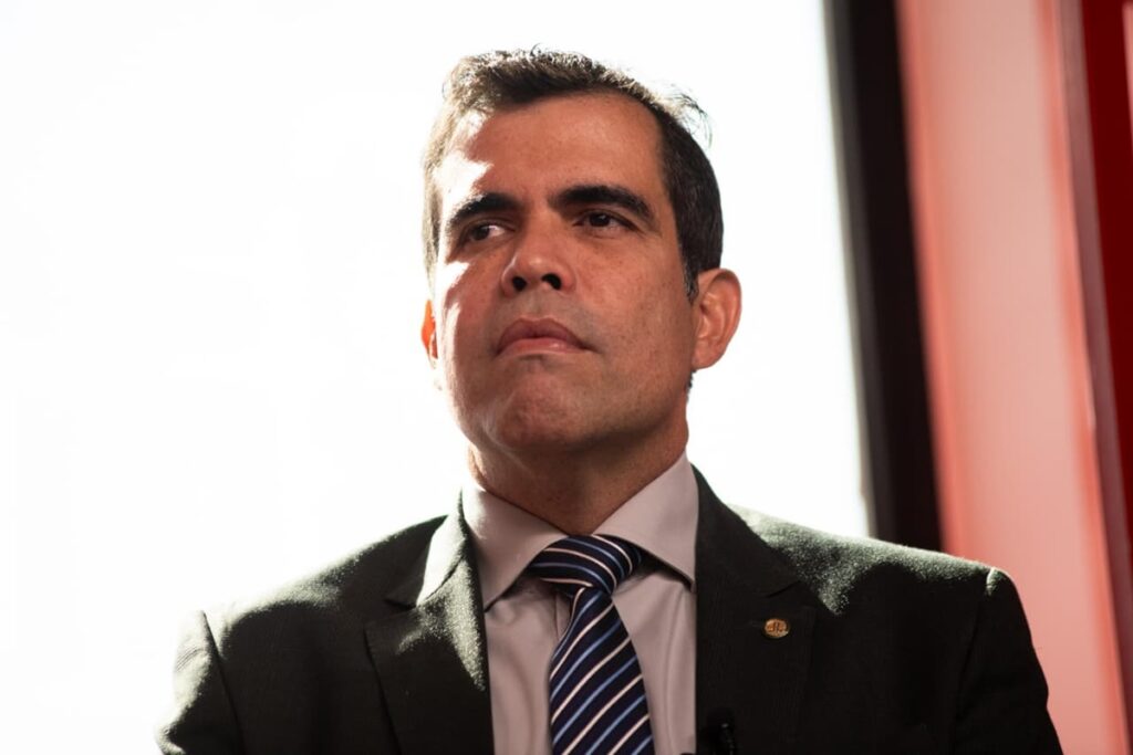 quem-sao-os-ex-ministros-que-o-relator-da-cpmi-do-inss-vai-convocar