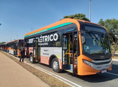gdf-entrega-primeiro-zebrinha-eletrico-da-capital