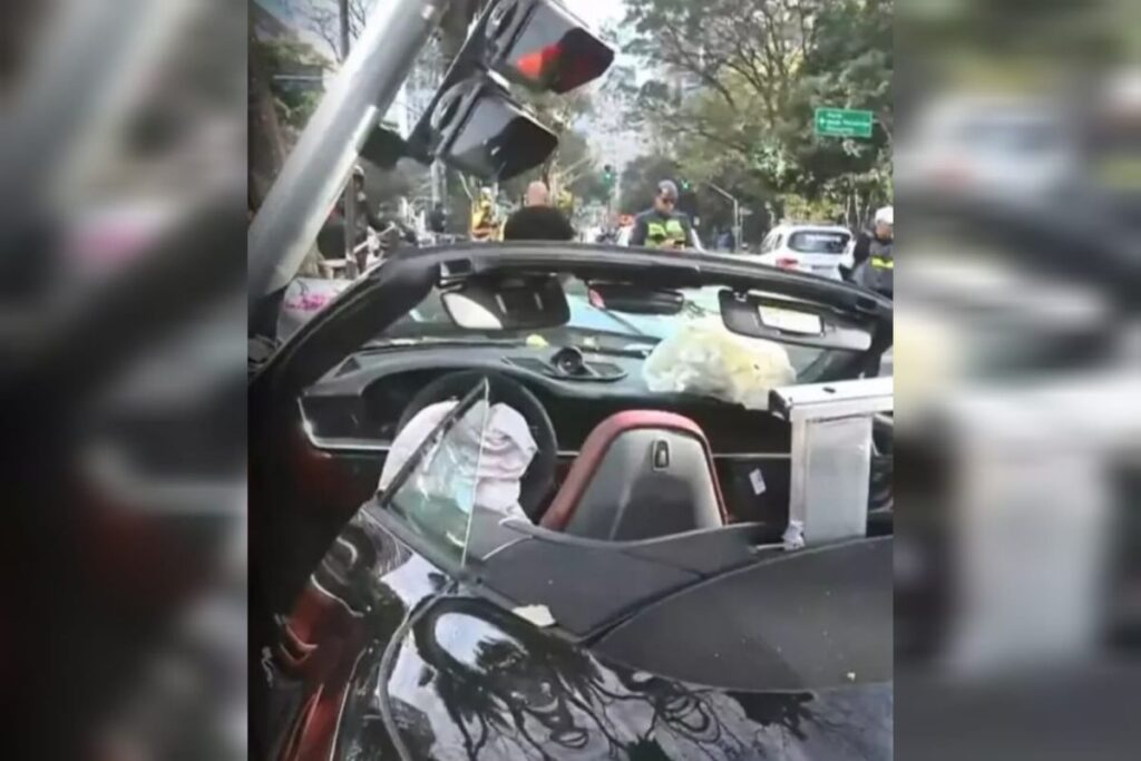 video:-como-ficou-porsche-de-gato-preto-apos-acidente-na-faria-lima