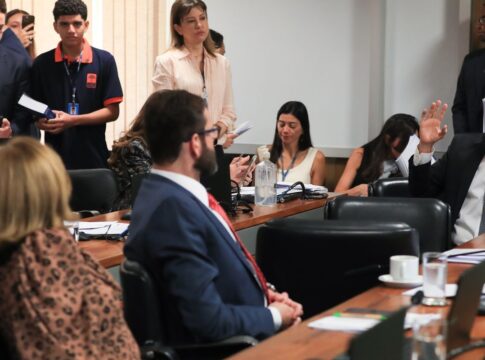 ccj-do-senado-aprova-novo-codigo-eleitoral-com-900-artigos