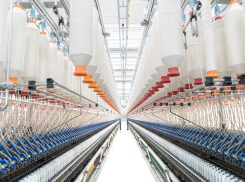 industria-textil-projeta-20-mil-empregos-perdidos-com-tarifaco-dos-eua