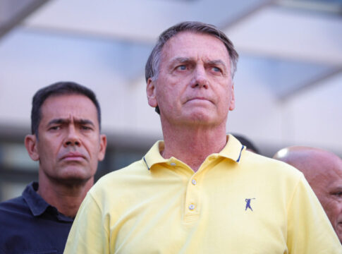 bolsonaro-diz-que-sem-anistia-nao-ha-negociacao-de-tarifaco;-ouca-audio