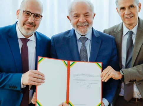 lula-assina-nomeacao-de-andre-basbaum-para-a-presidencia-da-ebc 