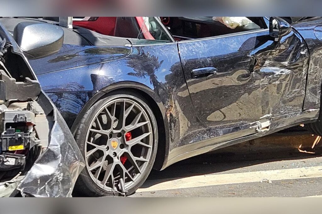 video-flagra-batida-de-porsche-de-gato-preto-na-faria-lima,-em-sp