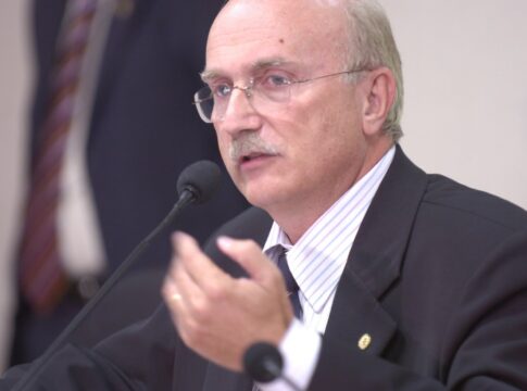 ha-vinte-anos-–-sabe-se-como-uma-cpi-comeca,-mas-nunca-como-termina