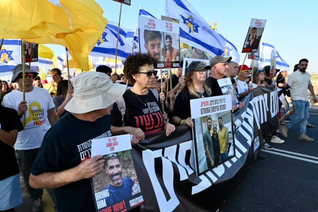 familias-de-refens-israelenses-convocam-marcha-antiguerra-em-tel-aviv