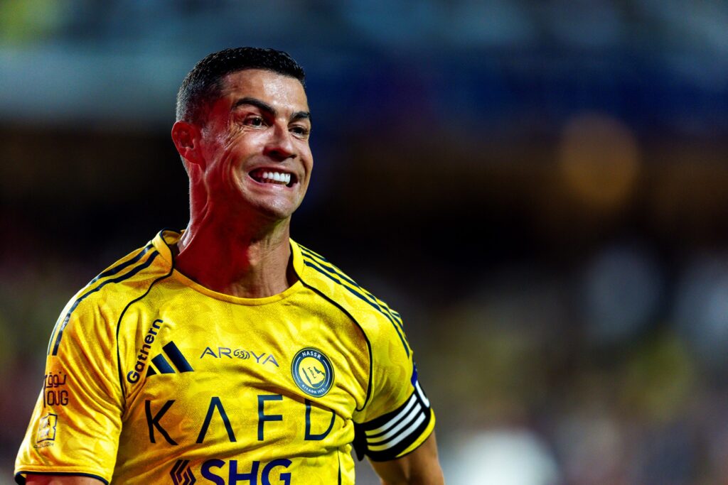 video:-cristiano-ronaldo-visita-museu-em-homenagem-a-ele-em-hong-kong