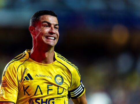 video:-cristiano-ronaldo-visita-museu-em-homenagem-a-ele-em-hong-kong