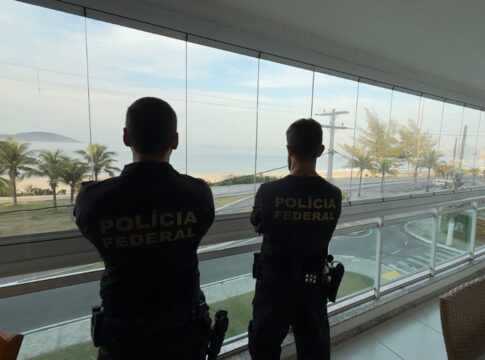 golpe-de-r$-110-mi:-bancarios-da-caixa-abriram-330-empresas-fantasmas