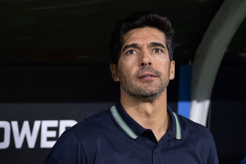 abel-ferreira-admite-relaxamento-com-vantagem-e-valoriza-torcida