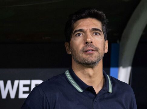 abel-ferreira-admite-relaxamento-com-vantagem-e-valoriza-torcida