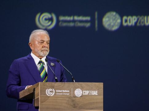 lula-defende-cop30-na-amazonia:-“nao-e-lugar-chique”