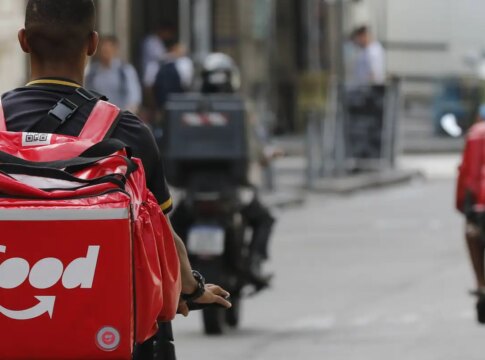 ifood-e-startup-que-aluga-motos-anunciam-desconto-para-entregadores