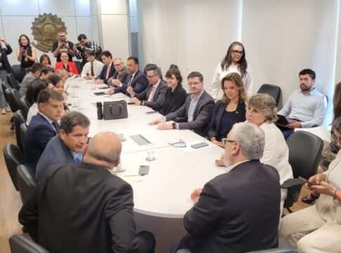 delegados-reagem-a-negativa-de-equiparacao-salarial-da-pcdf-com-a-pf