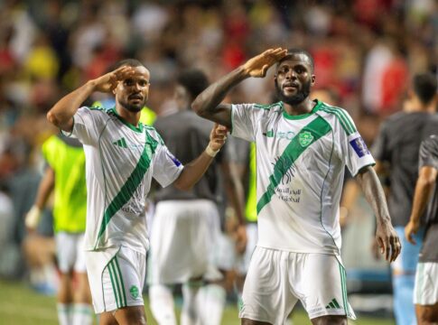 al-ahli-se-supera,-vence-al-nassr-e-conquista-supercopa-saudita
