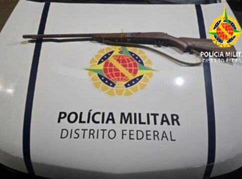 violencia-domestica:-pmdf-prende-suspeito-e-detem-arma-usada-em-ameaca