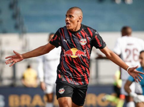 red-bull-bragantino-se-reabilita-e-goleia-fluminense-por-4-x-2