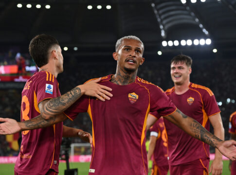wesley,-ex-flamengo,-marca-na-vitoria-da-roma-pelo-campeonato-italiano