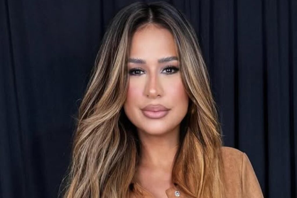 simone-mendes-admite-“pressao”-na-carreira-apos-bater-recorde